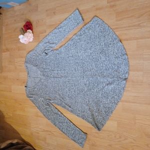 Entro Large grey v-neck sweater dress long sleeve